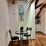 Center Apartman *